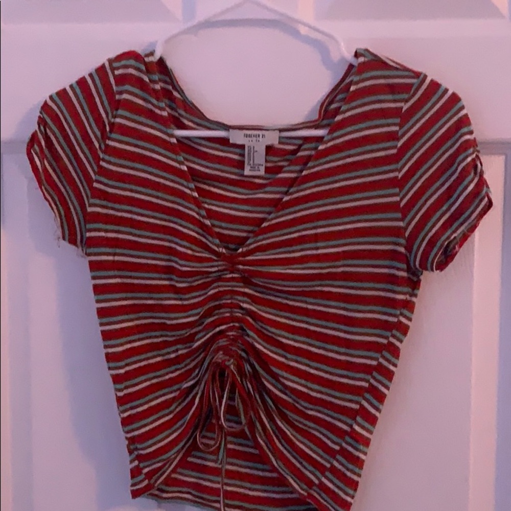 Forever 21 fun color crop tee